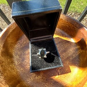 Vintage Sterling Silver and Genuine Black Onyx Ring Size 7
